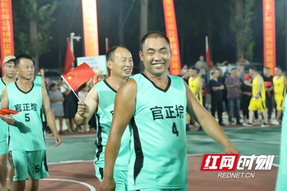 关于特色乡村田野篮球，体验不同的运动氛围的信息